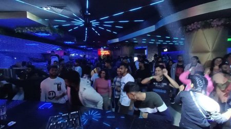 Revelion sri-lankez intr-un club din Alba Iulia