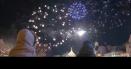 Mii de <span style='background:#EDF514'>ORADENI</span> au sarbatorit Noul An in centrul orasului, cu sampanii, muzica si un spectaculos joc de artificii VIDEO
