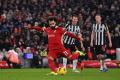 Ce a schimbat Mo Salah la pauza meciului cu Newcastle si la ce record a ajuns golgheterul lui Liverpool!