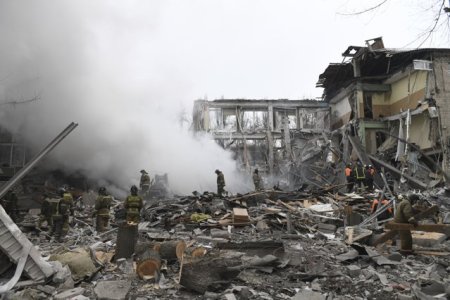 Razboiul din Ucraina, ziua 678. Valuri de rachete lovesc Kievul si Harkovul / Atacul masiv vine la cateva ore dupa ce Vladimir Putin a anuntat o intensificare a loviturilor / Zelenski: Rusia nu castiga razboiul