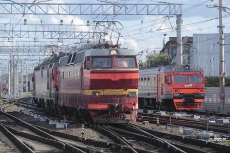 BTA: <span style='background:#EDF514'>TRANSFEROVIAR</span> Calatori va introduce cursele de tren pe ruta Aeroportul Otopeni - Ruse in martie