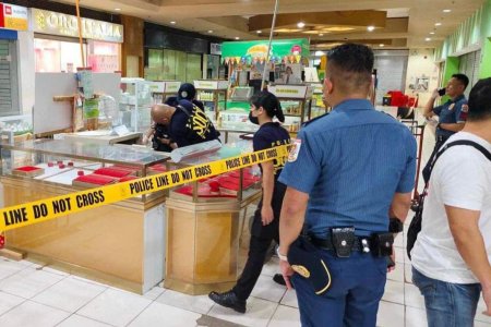 Hotii au furat bijuterii si bani in valoare de aproape un milion de dolari, dupa ce au sapat un tunel ca sa intre intr-un mall din Filipine