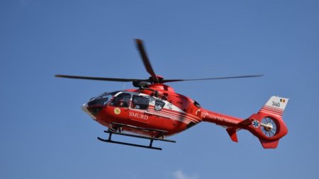 Trafic blocat intre Brasov si Buzau, dupa un accident grav pe DN10, la iesirea din Bradet. A fost chemat elicopterul SMURD