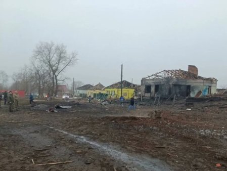 Armata rusa a bombardat din greseala un sat din regiunea Voronej. Guvernatorul promite ca va reconstrui casele