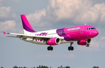 40 de pasageri WizzAir au ramas pe aeroportul Brasov