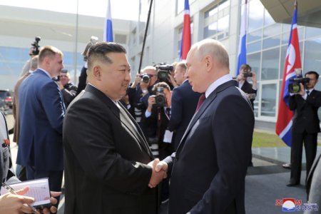 Casa Alba: Coreea de Nord a furnizat Rusiei rachete balistice si lansatoare