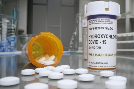 Covid-19: Hidroxiclorochina, banuita ca a provocat aproape 17.000 de decese