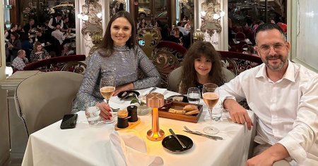 Ce a patit Cristina Siscanu intr-un restaurant din Franta. De jumatate de ora sunt cu stomacul strans, pielea imi este de gaina