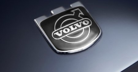 Volvo Cars a vandut un numar record de automobile in 2023, insa succesul nu a oprit scaderea actiunilor
