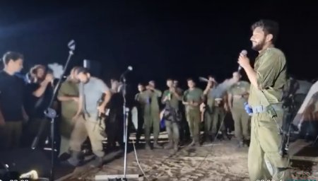 Opera din Gaza. Soldatul Stas Davidov, tenor la Tel Aviv, interpreteaza arii pentru camarazii sai israelieni: Ne ridica moralul | VIDEO