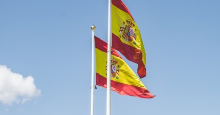 Romanii din Spania vor putea avea dubla cetatenie. Un acord intre cele doua state va fi semnat in curand