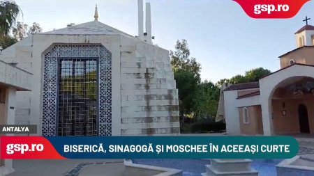 Gradina Tolerantei din Antalya, locul unde religiile convietuiesc: Biserica, Moschee si Sina<span style='background:#EDF514'>GOGA</span> in aceeasi curte!