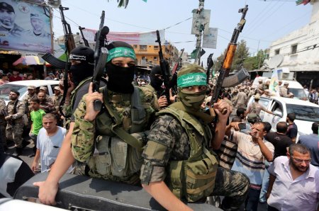 <span style='background:#EDF514'>TUPEU</span> de terorist. Liderul Hamas le cere americanilor sa-i domoleasca pe israelieni
