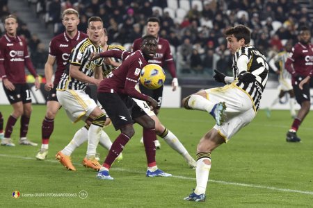 Juventus si Milan in urmarirea liderului din Serie A