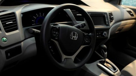 Honda vrea sa construiasca o uzina de vehicule electrice in Canada