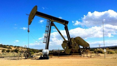 Reuters: Libia a declarat forta majora la exploatarea petroliera Sharara