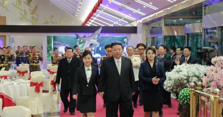 Liderul nord-coreean, Kim Jong Un, ar implini 40 de ani. Regimul de la Phenian nu a confirmat niciodata <span style='background:#EDF514'>DATA DE NASTERE</span> a dictatorului