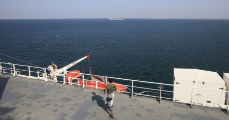 Problemele cu rebelii Houthi din Marea Rosie sunt un semn de slabiciune al NATO, spune amiralul italian Luigi Binelli-Mantelli