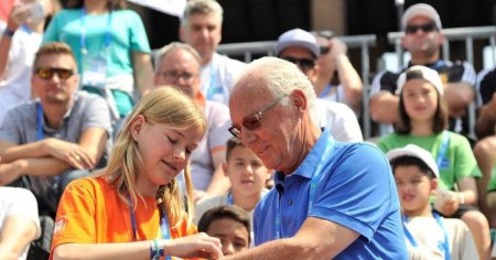 Franz Beckenbauer a incetat din viata la varsta de 78 de ani. Der Kaiser a fost jucatorul care a revolutionat fotbalul