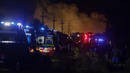 Plan Rosu in Vrancea: accident rutier cu 16 victime. Un microbuz s-a rasturnat