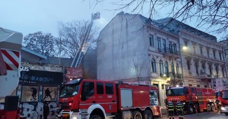 Incendiu la un hotel din Centrul Vechi al Capitalei, pe <span style='background:#EDF514'>SPLAIUL INDEPENDENTEI</span> | FOTO VIDEO