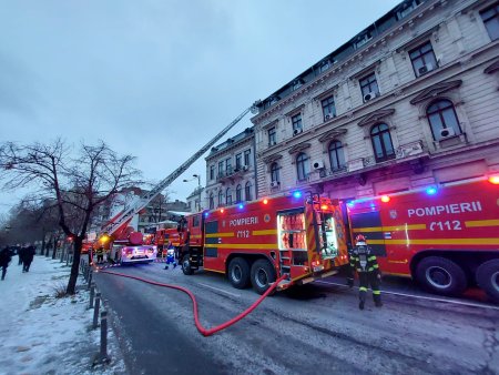 Incendiu la un hotel de pe Splaiul Independentei, din Capitala