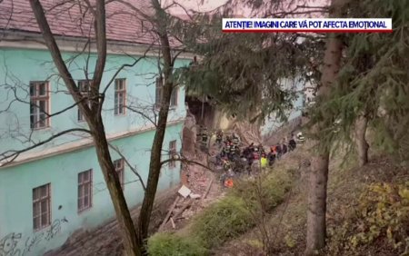 Eleva ranita grav in urma prabusirii zidului de la internatul din Odorheiu Secuiesc a murit