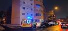 <span style='background:#EDF514'>MAMA SI FIU</span>, gasiti morti intr-un apartament din Timisoara. Femeia s-a spanzurat in bucatarie