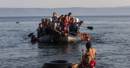 Doua cadavre au fost <span style='background:#EDF514'>RECUPERATE</span> din apele marii si 18 migranti au fost salvati de catre autoritatile din Grecia