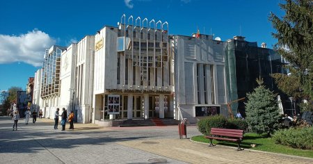 Nereguli grave depistate la teatrul din Targu Jiu. A fost sesizata Directia de Finante din Craiova