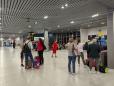 Cele doua aeroporturi ale Capitalei, Baneasa si Otopeni, anunta ca sunt pregatite 100% pentru operarea in spatiul Schengen. Pasagerii care calatoresc catre sau dinspre destinatii din Schengen nu vor mai fi trece pe la ghiseele de control de frontiera
