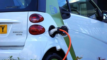 Principala uzina BMW din Germania va produce numai automobile electrice din 2027
