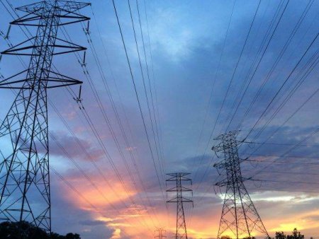TradeVille: Electrica - noi tarife  si preturi mai mari