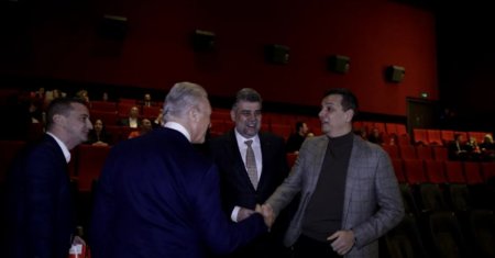 Marcel Ciolacu a fost la cinema cu Sorin Grindeanu. Cu cine au dat mana la premiera care a adunat elita din Romania