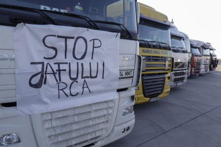Protestul transportatorilor continua, pentru a doua zi consecutiv. Reprezentantii acestora se afla la Guvern