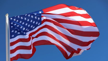 Ambasada SUA din Romania a anuntat ca reinnoieste vize fara interviu. Cine sunt persoanele care se califica si ce acte trebuie sa aduca ceilalti solicitanti