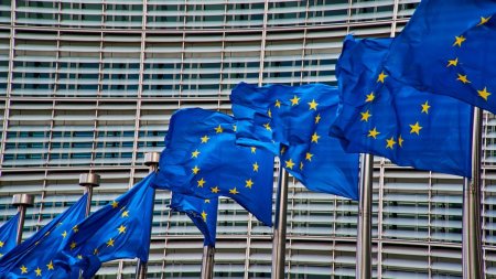 Comisia Europeana aproba ajutoare de stat in valoare de 126 de milioane euro pentru porturile din Romania