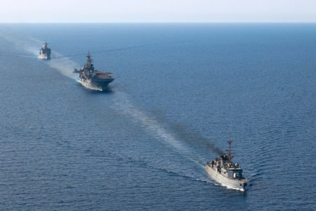 Uniunea Europeana vrea sa trimita nave de razboi in Marea Rosie pentru a respinge atacurile rebelilor houthi
