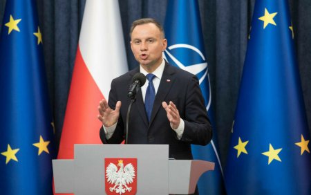 Rasturnare de situatie in Polonia. Presedintele ii gratiaza din nou pe cei doi politicieni condamnati la inchisoare