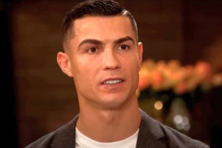 Fake news ingrijorator de viral » Virtualul Ronaldo care il face praf pe Messi a strans deja milioane de vizualizari: Inteligenta Artificiala va declansa un razboi in curand