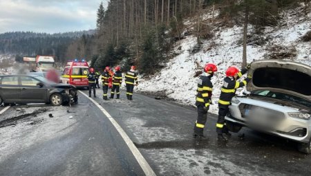Accident pe DN1, la Azuga. Traficul a fost blocat pe ambele sensuri, pentru interventia salvatorilor