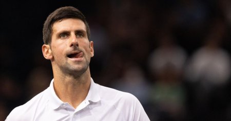 Novak <span style='background:#EDF514'>DJOKOVICI</span>, chinuit timp de 4 ore de un jucator de 18 ani la Australian Open