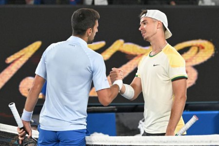 Novak Djokovic l-a elogiat pe Dino Prizmic, pustiul de 18 ani care i-a luat un set la Australian Open: Parca as fi jucat impotriva mea in <span style='background:#EDF514'>OGLINDA</span>!