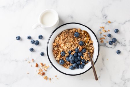 Porridge sau terci de ovaz – cum se prepara si ce beneficii are
