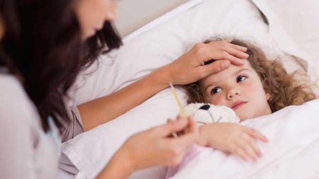 Cum tratam gripa la copii. Medicul Mihai Craiu: Cel mai tare ma indispun fanaticii