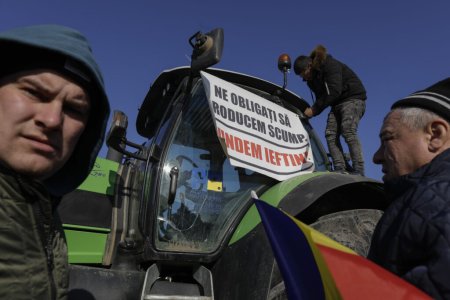 Tensiunea mocneste inca intre transportatori, fermieri si guvernanti, dupa 7 zile de proteste