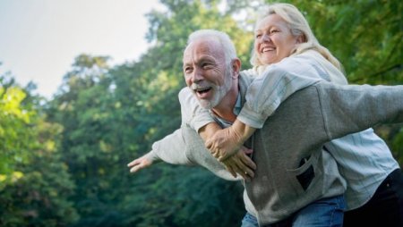 Longevitate: 8 reguli care ajuta sa traiesti mai bine si mai mult dupa varsta de 40 de ani