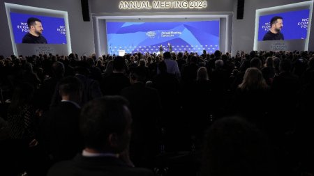 Zelenski si Blinken, discutii la Davos despre cum se poate apara Ucraina in razboiul cu Rusia