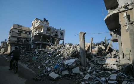 Dupa mai bine de 100 de zile de cand sunt atacati, palestinienii inca se lupta cu israelienii in Gaza si trag cu rachete