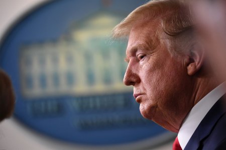 Opinie: Trump influenteaza deja geopolitica globala, desi inca nu este presedinte